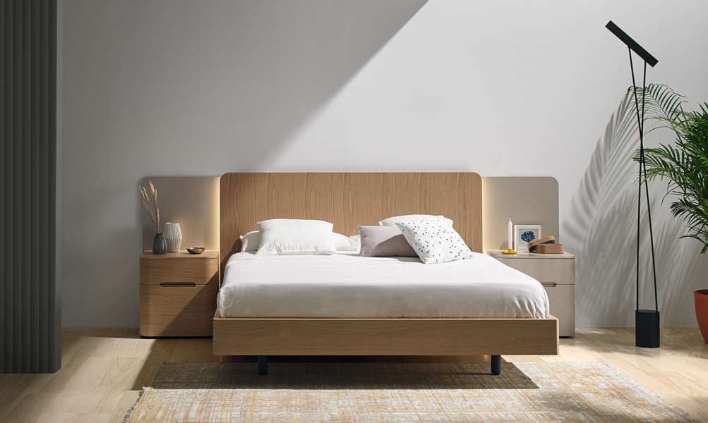 Giường gỗ kiểu Pháp gắn đèn phong cách tối giản hiện đại