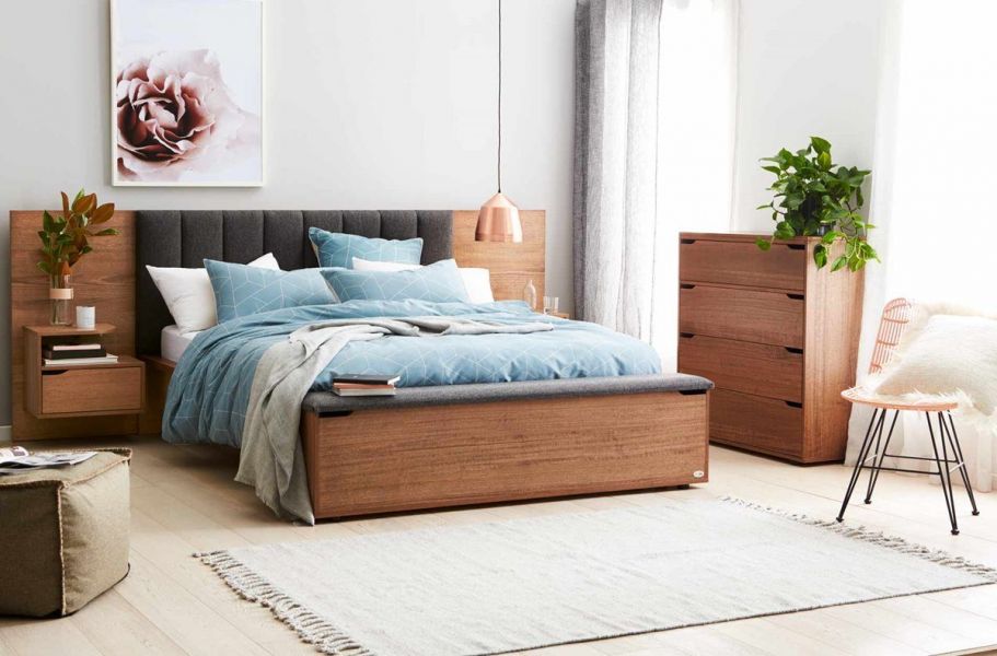 Giường ngủ gỗ bọc nệm kiểu Pháp đẹp
